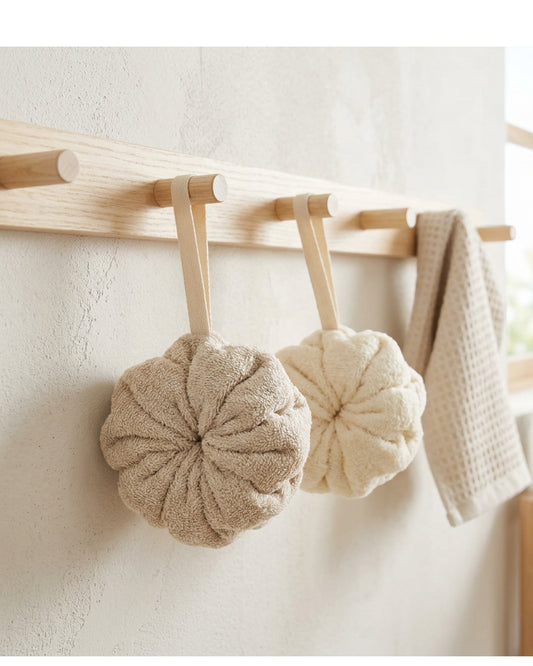 Spaie Cotton Terry Bath Puffs 13 cm Oat Cream Set of 2 - Lifestyle view